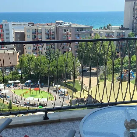 Apartment Super With Great Views Slantschew brjag